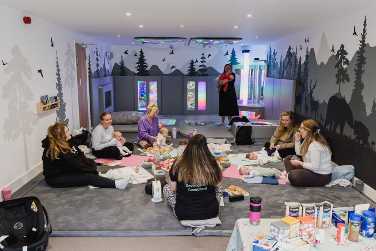 Calm baby-led class in Grimsby where parents and babies are supported in a quiet, nurturing space focused on connection, confidence, and early motherhood